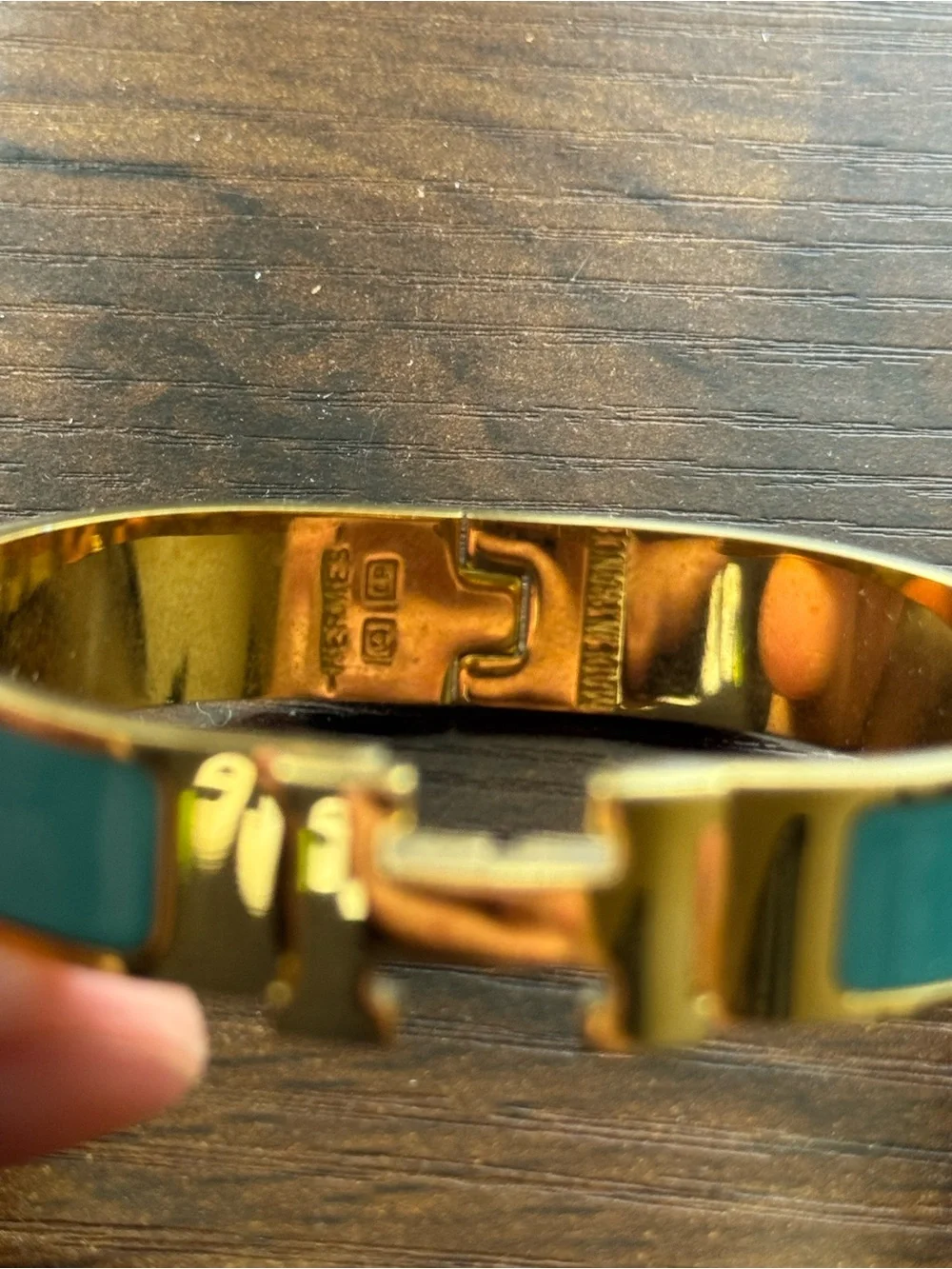 Beautiful Hermes Gold and Turquoise Enamel Clic H Bracelet - Picture 2 of 13